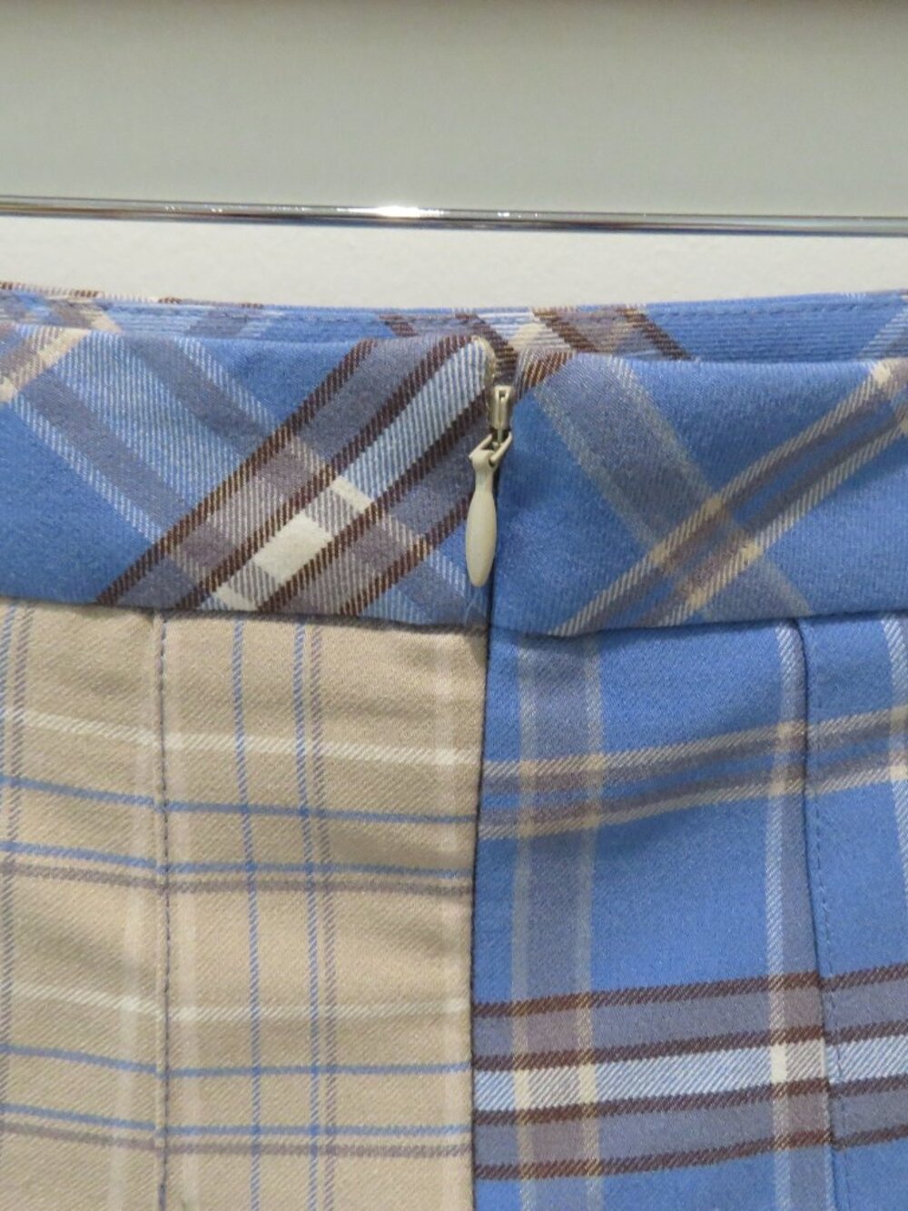 ARITZIA SUNDAY BEST Olive Micro Pleat Plaid Mini Skirt 4 Academia Coquette Prep - Picture 12 of 15